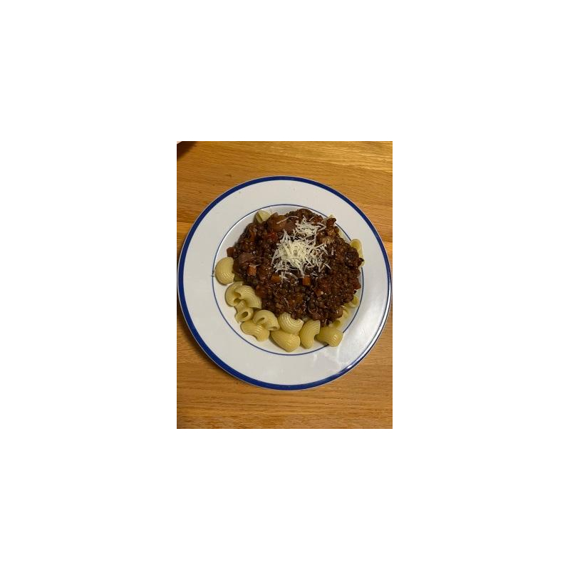 Bolognese mit Beluga Linsen